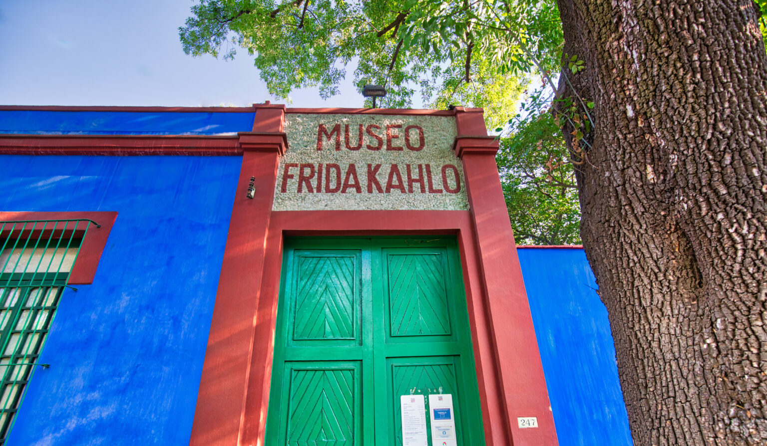 what-is-la-casa-azul-the-home-of-frida-kahlo