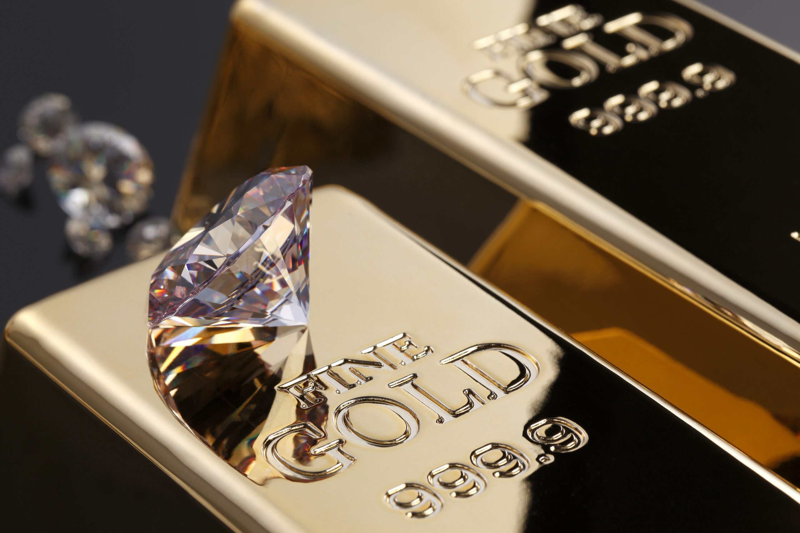 Diamond vs Gold Value: Exploring the Eternal Debate