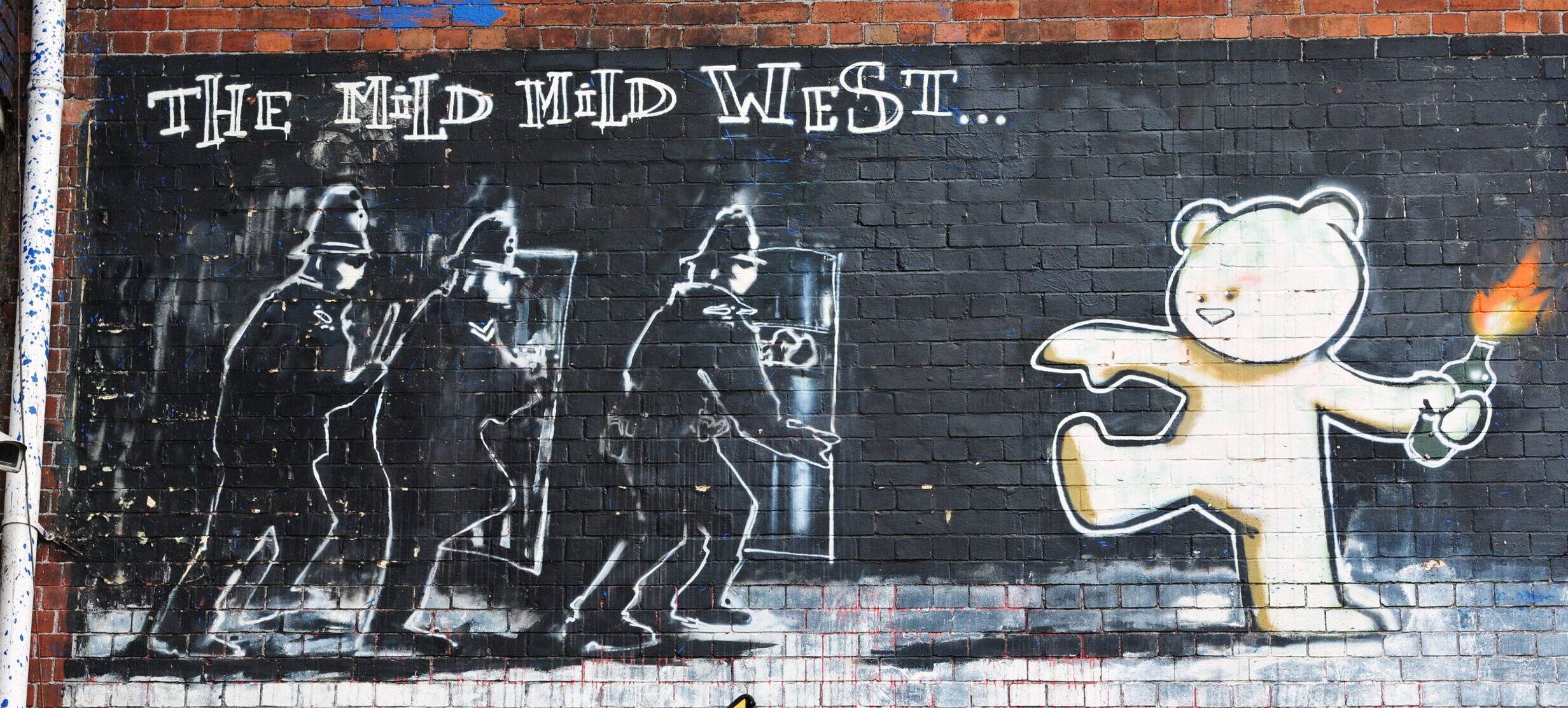 Who is Banksy? The Mysterious Street Artist Behind the Graffiti Revolution  - The Artsology Blog